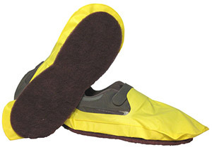 Paws Disposable Floor Stripping Shoe Covers. Size Large. Non-abrasive traction pad on sole. 2 shoes.